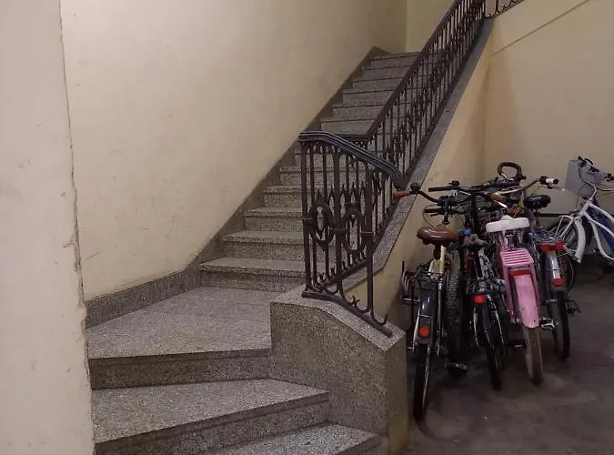 - Mi Stare Appartement Varsovie